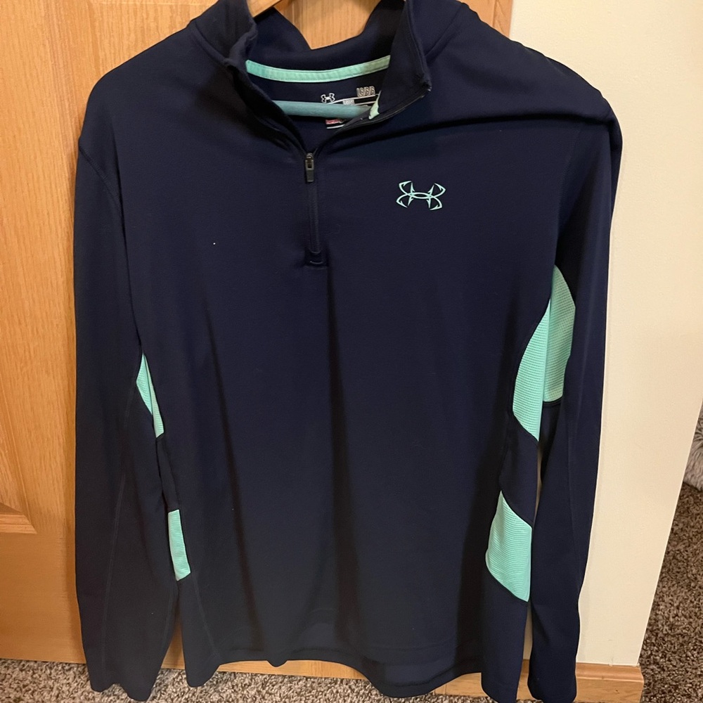 Navy Under Armour Pullover